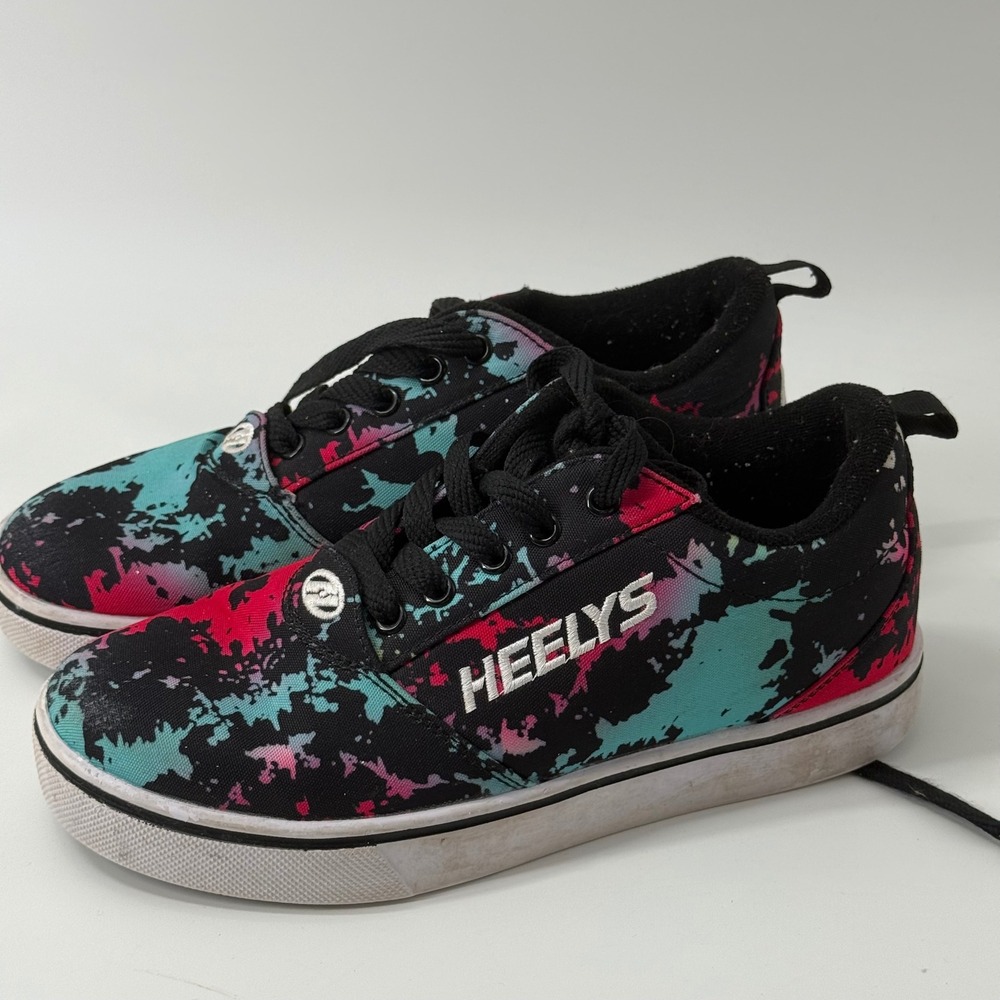 Heelys Kids Skate Shoes Multi Color Splatter Paint Canvas Sneakers Y 5 no wheels